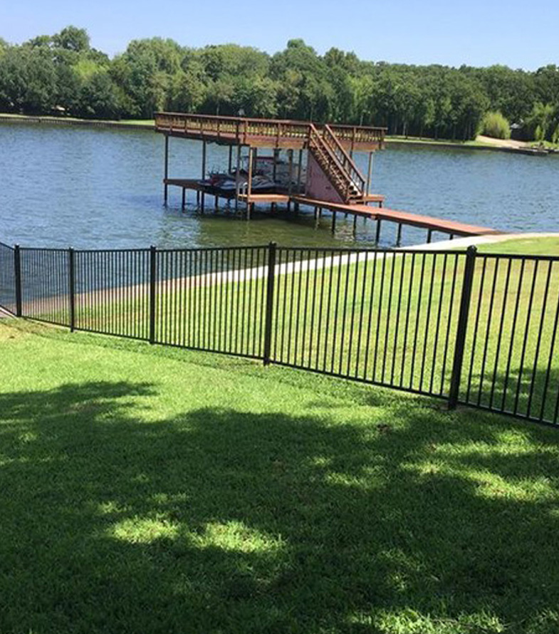 welded steel fence